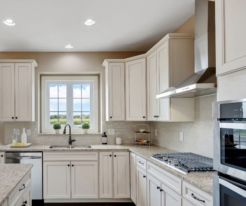 Traditional Kitchen Cabinets